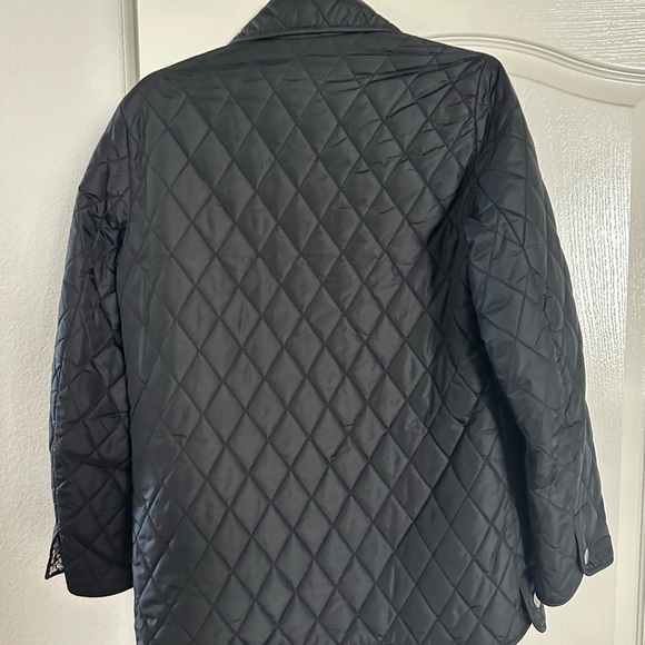 Coach Women’s Quilted Puffer Jacket In Small in Like New Condition - Picture 2 of 11